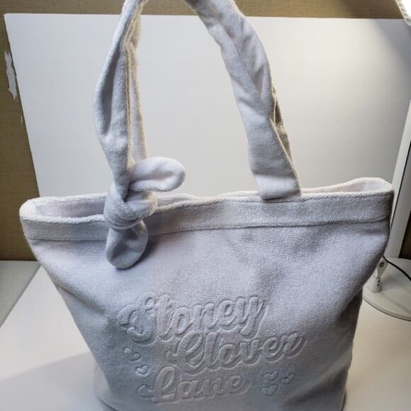 Stoney Clover Lane White Terry Cloth Tote Bag Embossed Beach Carry All 17x14 - Picture 2 of 11